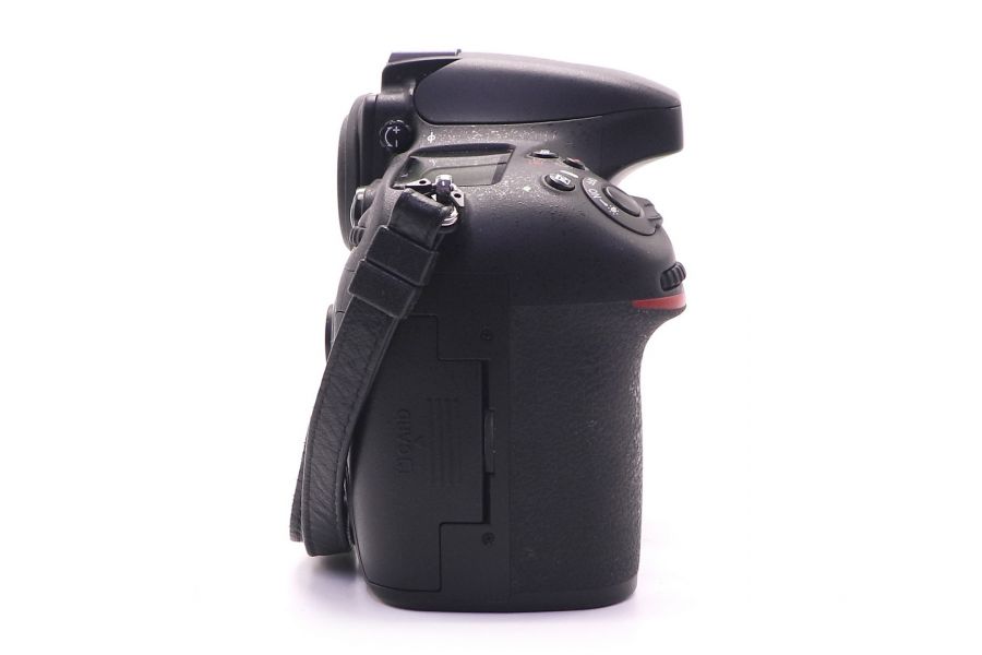 Nikon D800E body в упаковке (пробег 12745 кадров)