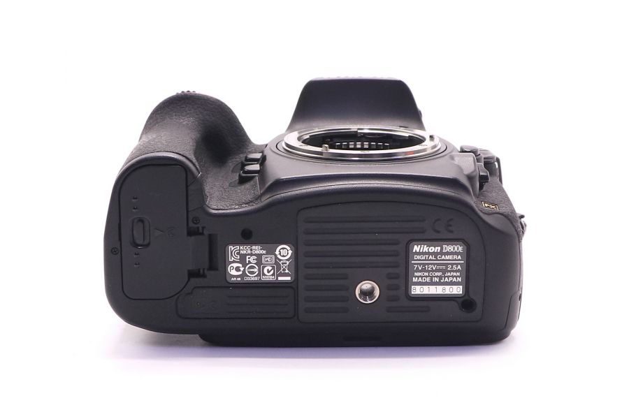 Nikon D800E body в упаковке (пробег 12745 кадров)