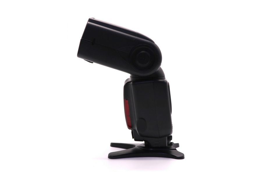 Фотовспышка Meike speedlight MK910 в упаковке