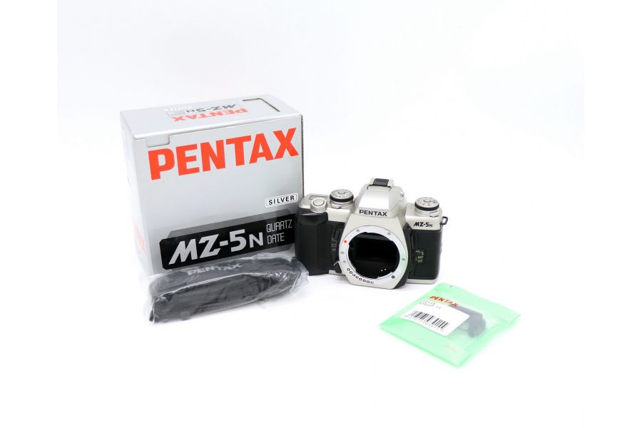 Pentax MZ-5N Quartz Date body в упаковке неисправный