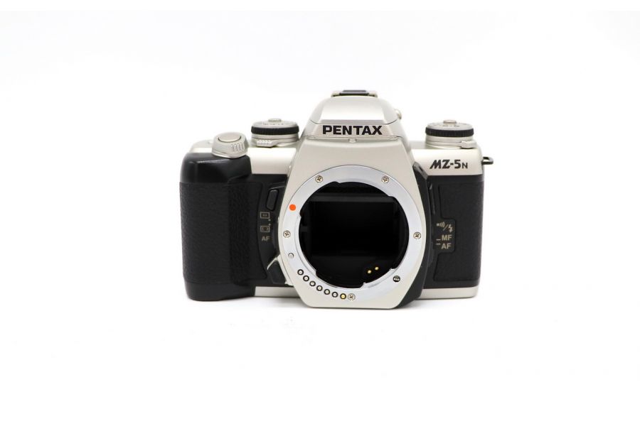 Pentax MZ-5N Quartz Date body в упаковке неисправный