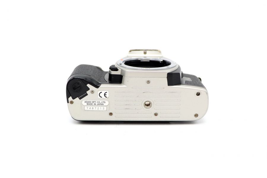 Pentax MZ-5N Quartz Date body в упаковке неисправный