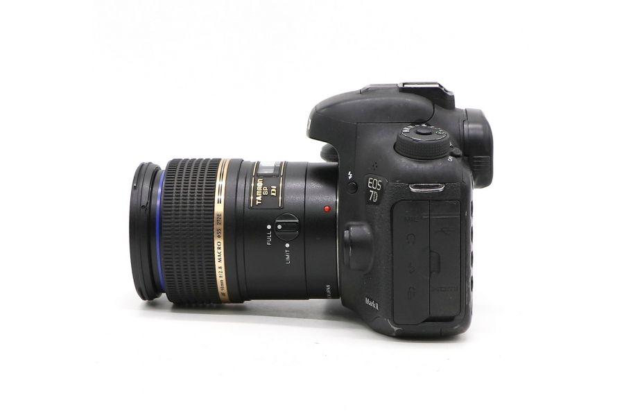 Canon EOS 7D kit 90mm f/2.8 Di Macro 1:1