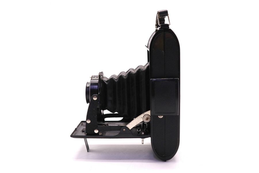 Voigtlander Bessa + Voigtar 7,7/105mm Germany