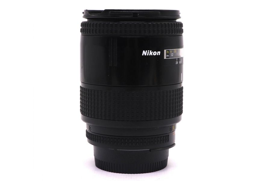 Nikon 28-85mm f/3.5-4.5 AF Nikkor (Japan 1987) 