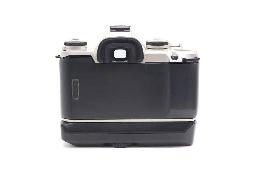 Pentax MZ-M body в упаковке