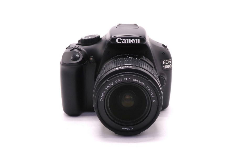 Canon EOS 1100D kit в упаковке (пробег 300 кадров)