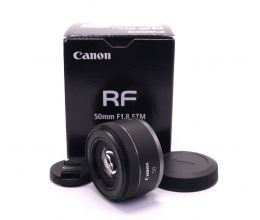 Canon RF 50mm f/1.8 STM в упаковке