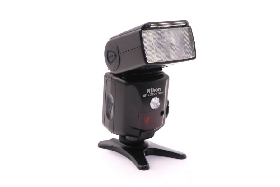 Фотовспышка Nikon Speedlight SB-28 в упаковке
