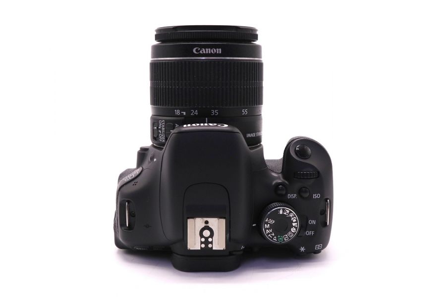 Canon EOS 600D kit в упаковке (пробег 3820 кадров)