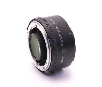 Телеконвертер Nikon TC-17E II