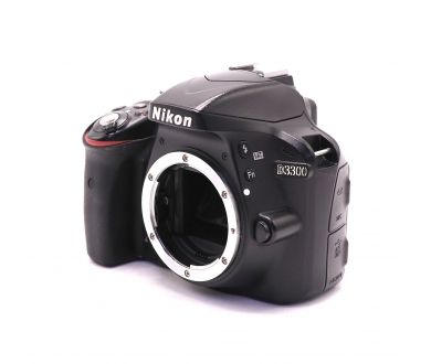 Nikon D3300 body (пробег 17685 кадров)
