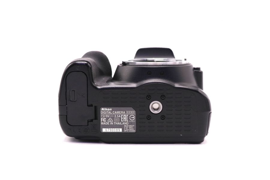 Nikon D3300 body (пробег 17685 кадров)