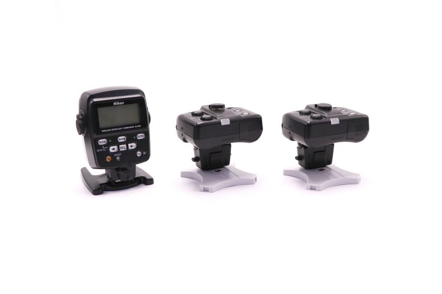 Фотовспышка Nikon Speedlight Commander Kit R1C1