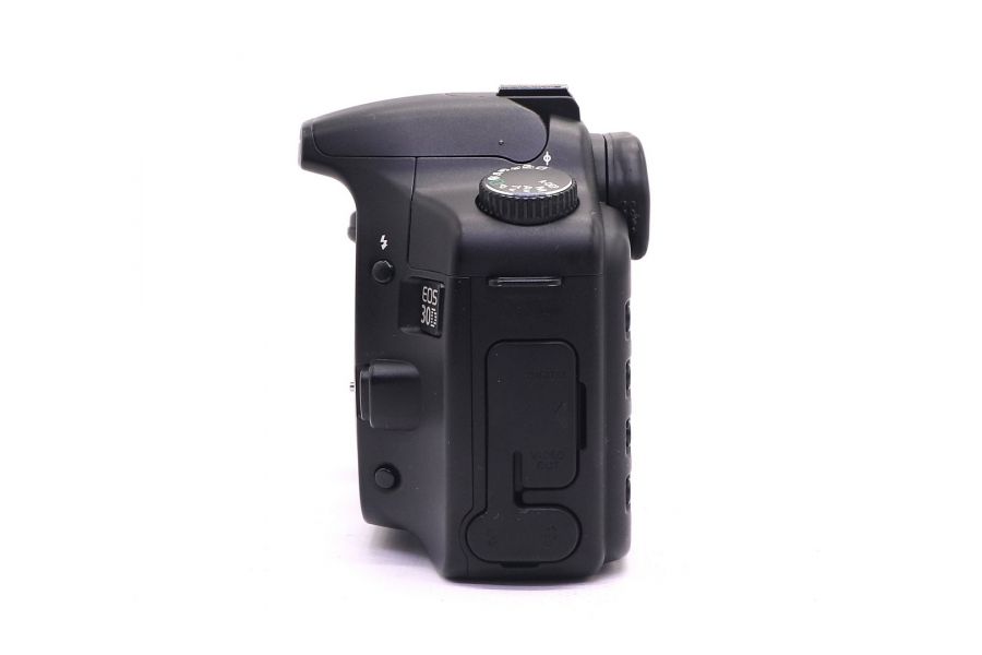 Canon EOS 30D body (Japan, 2007)