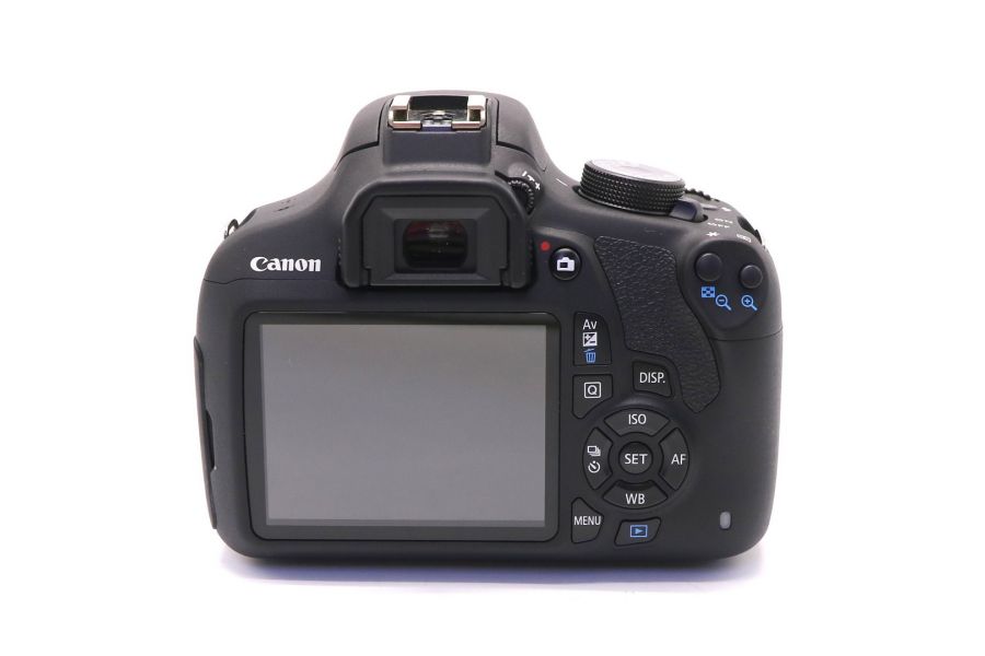 Canon EOS 1200D kit (пробег 1000 кадров)