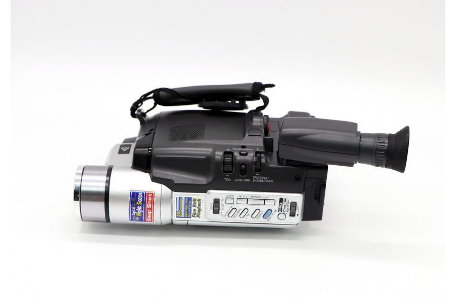 Видеокамера JVC GR-FXM270A