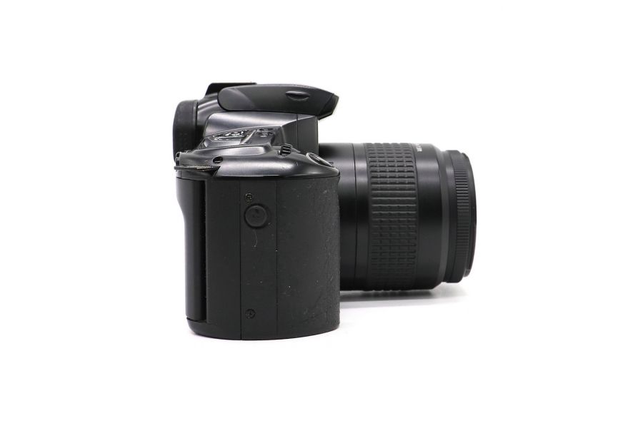 Canon EOS 3000 kit фотокамера с байонетом Canon EF