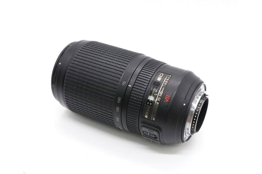 Nikon 70-300mm f/4.5-5.6G ED-IF AF-S VR Zoom-Nikkor в упаковке (Thailand)