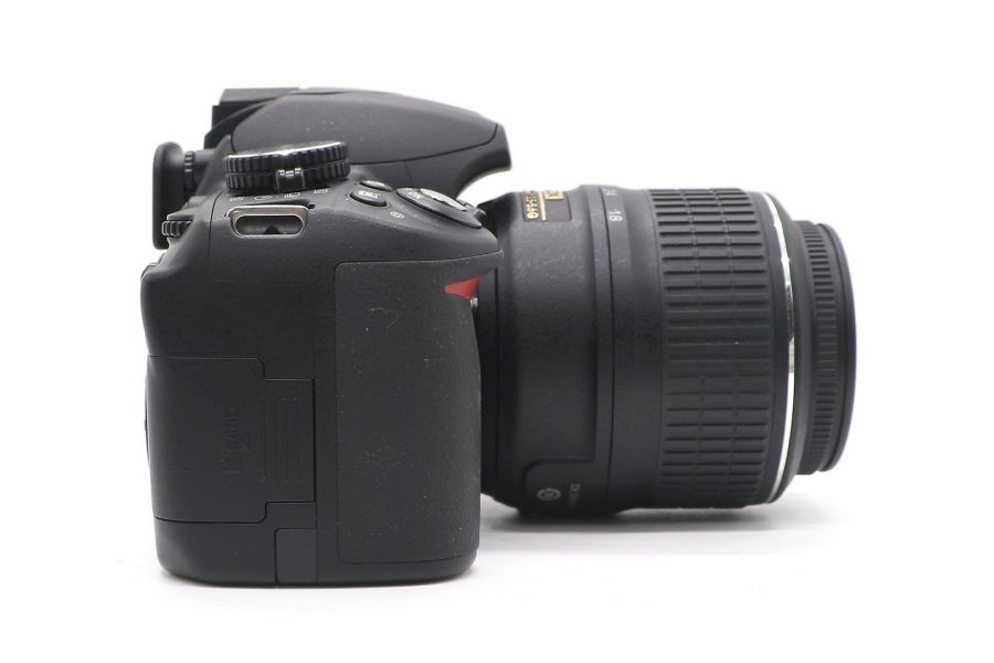 Nikon D3100 kit box (пробег 1885 кадров)