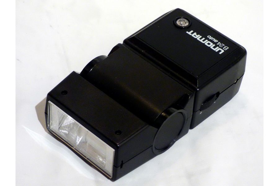 Фотовспышка Unomat B24 универсальная (Germany) 