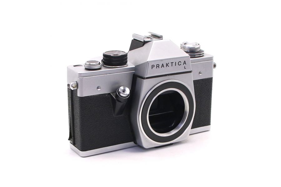 Praktica L body (Germany, 1969)