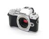 Olympus OM-D E-M10 Mark III body silver (пробег 41000 кадров)