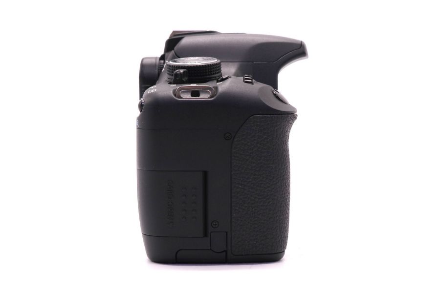 Canon EOS 500D body (пробег 1510 кадров)