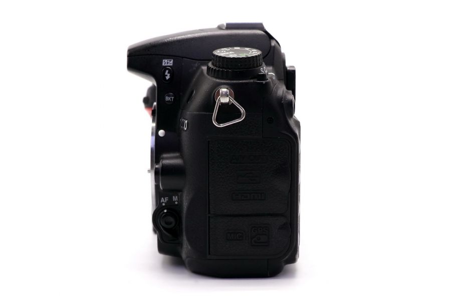 Nikon D7000 body (пробег 36075 кадров)