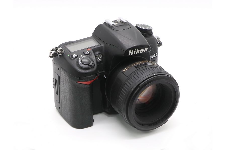Nikon D7000 kit 50mm f/1.4G AF-S