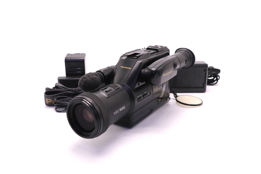 Видеокамера Panasonic NV-G120