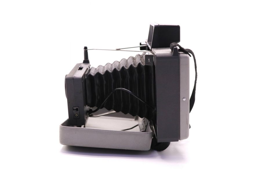 Polaroid 210 Automatic