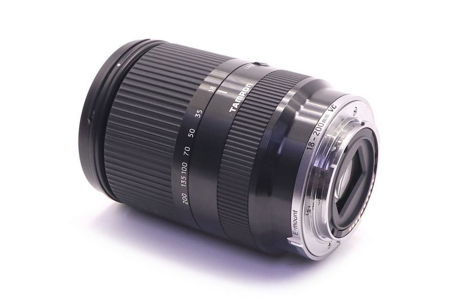 Tamron 18-200mm f/3.5-6.3 Di III VC B011 для Sony E