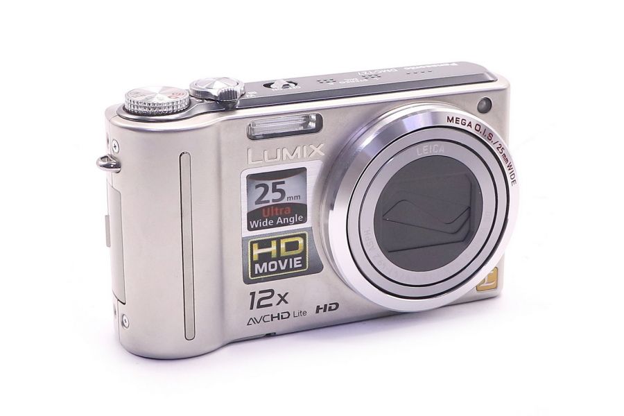 Panasonic Lumix TZ7 в упаковке
