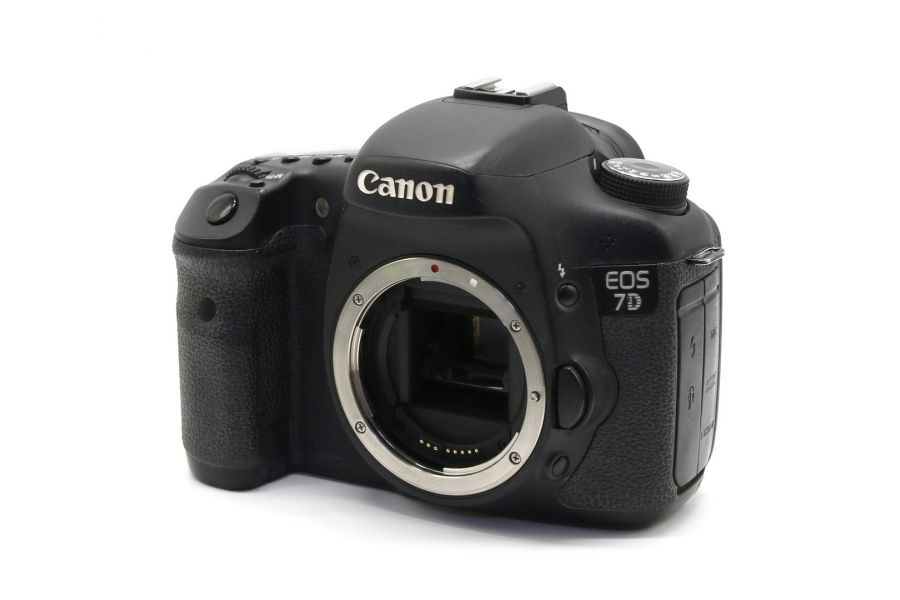 Canon EOS 7D body в упаковке (пробег 133085 кадров)