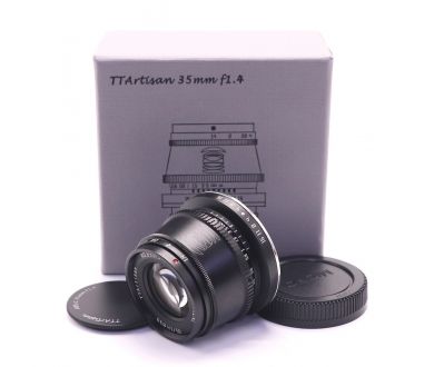 TTartisan 35mm F1.4 APS-C for Micro 4/3 в упаковке