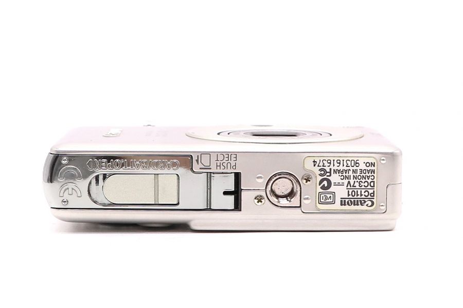 Canon Digital IXUS 40 в упаковке