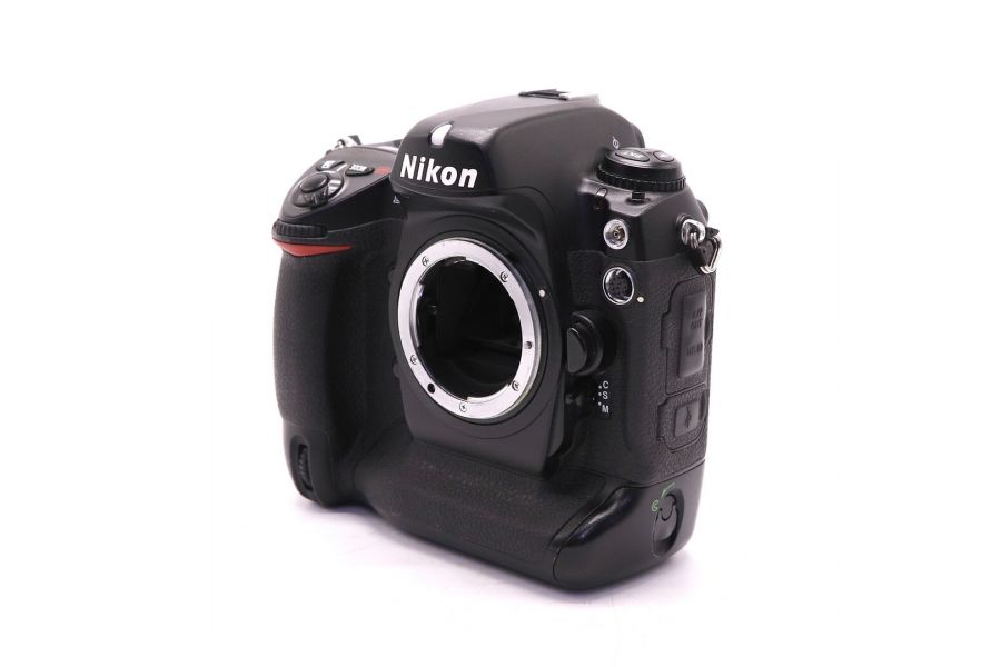 Nikon D2H body (пробег 31000 кадров)