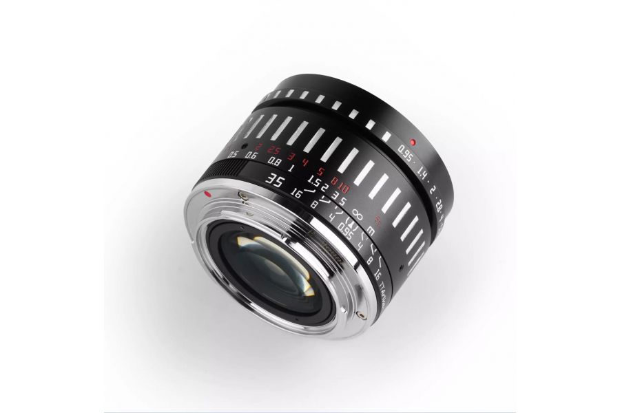 TTartisan 35mm f/0.95 для Canon EOS-M 