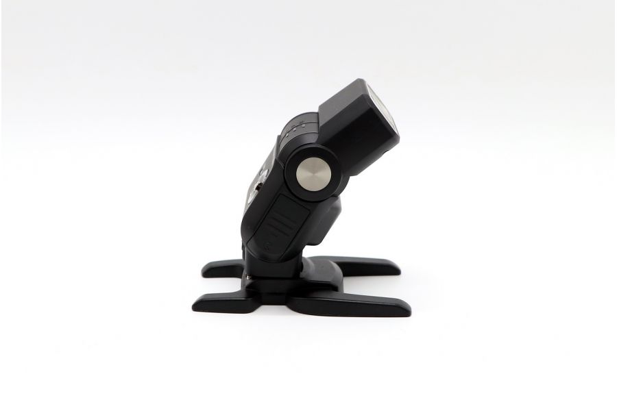 Фотовспышка Nikon Speedlight SB-300 в упаковке