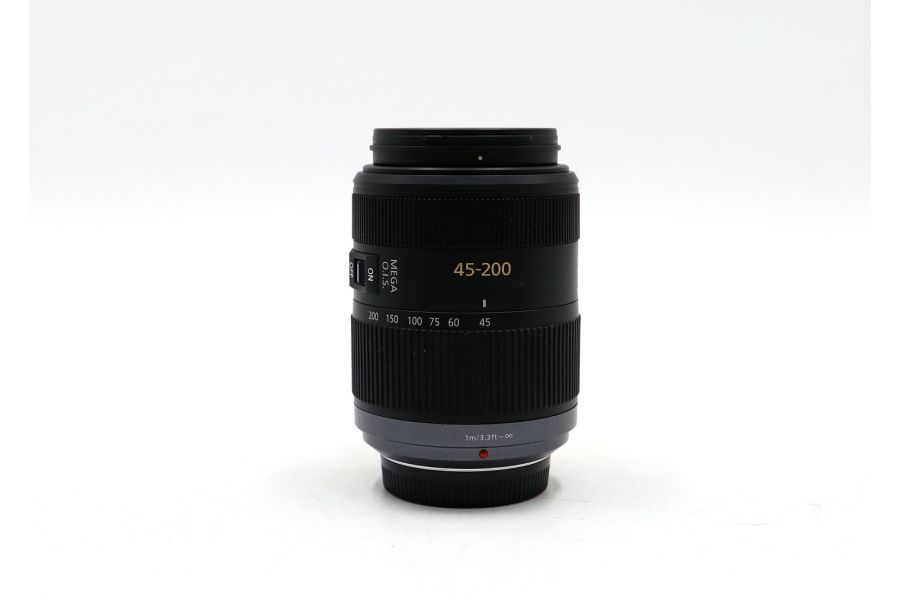 Panasonic Lumix G Vario 45-200mm f/4-5.6 Mega O.I.S. в упаковке