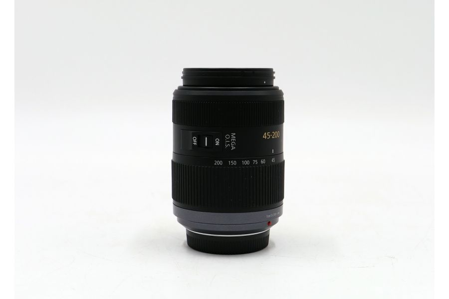 Panasonic Lumix G Vario 45-200mm f/4-5.6 Mega O.I.S. в упаковке