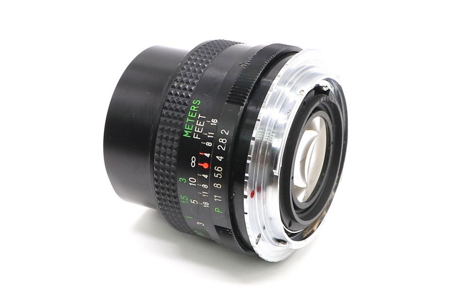 Vivitar 28mm/2 MC Close focus wide angle