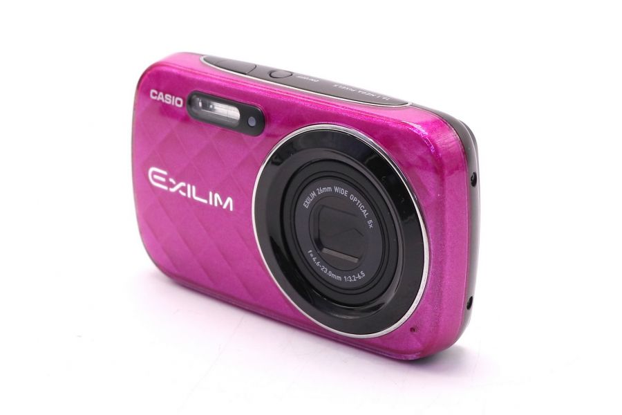 Casio Exilim EX-N10 в упаковке компактная камера