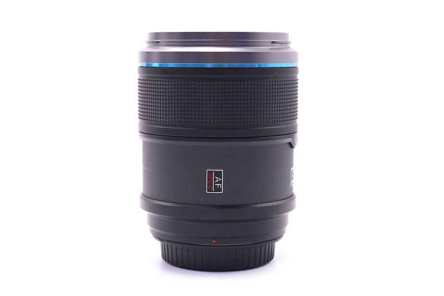 Sirui Sniper 56mm f/1.2 AF APS-C E-Mount в упаковке