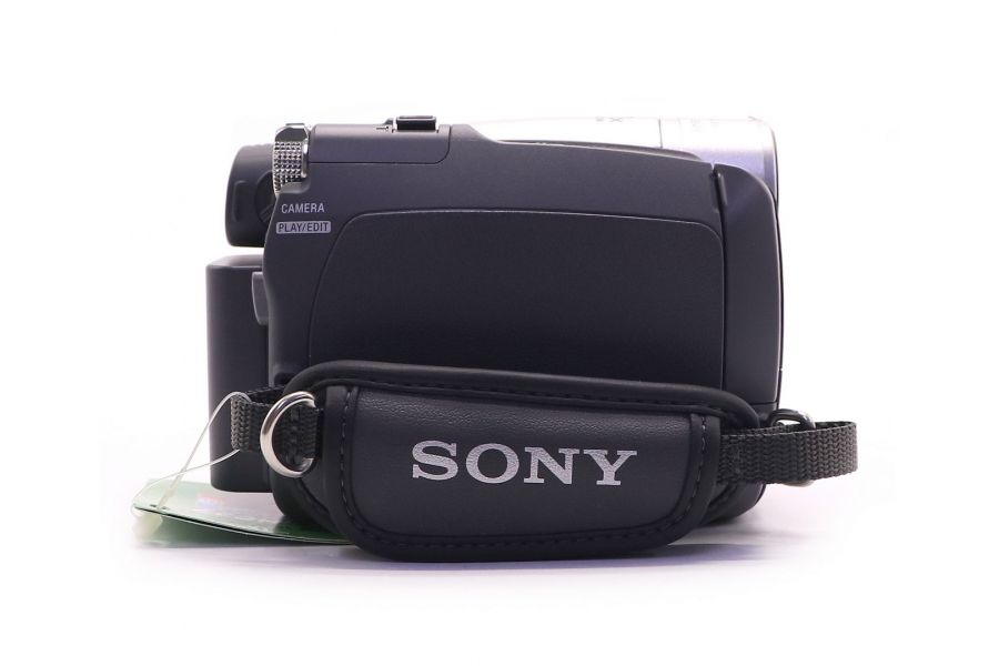 Видеокамера Sony DCR-HC27E в упаковке