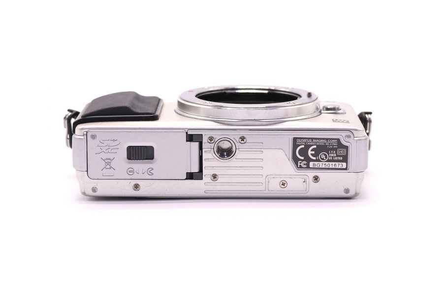 Olympus Pen Mini E-PM2 body (пробег 5925 кадров)