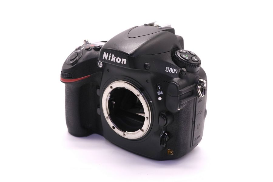 Nikon D800 body (пробег 37340 кадров)