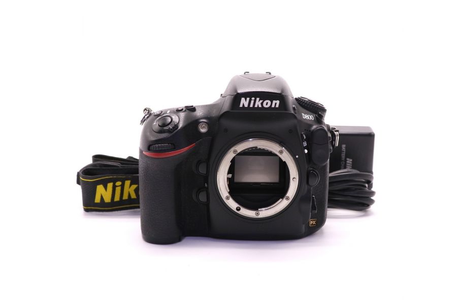 Nikon D800 body (пробег 37340 кадров)