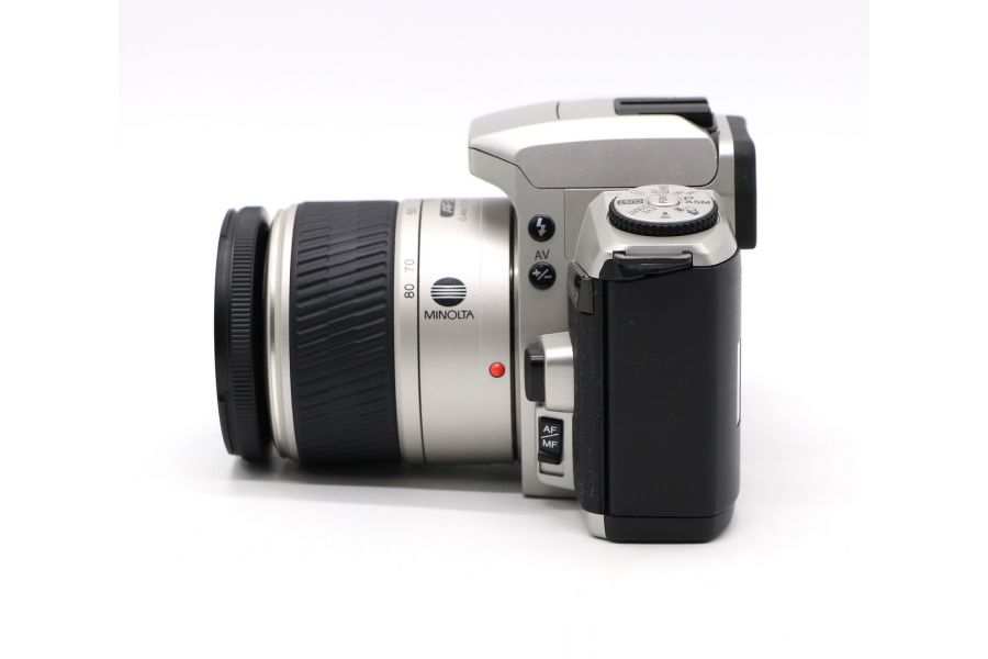 Minolta Dynax 5 kit 28-80mm плёночный фотоаппарат